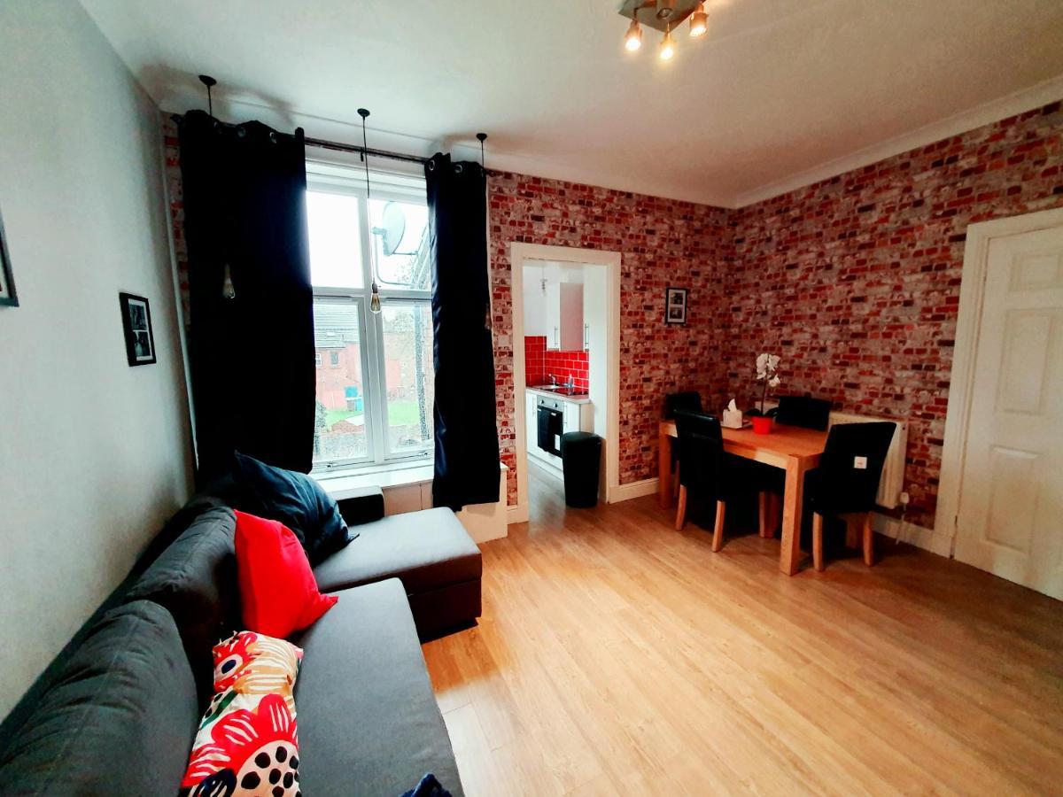 Station Apartment Bellshill Eksteriør billede